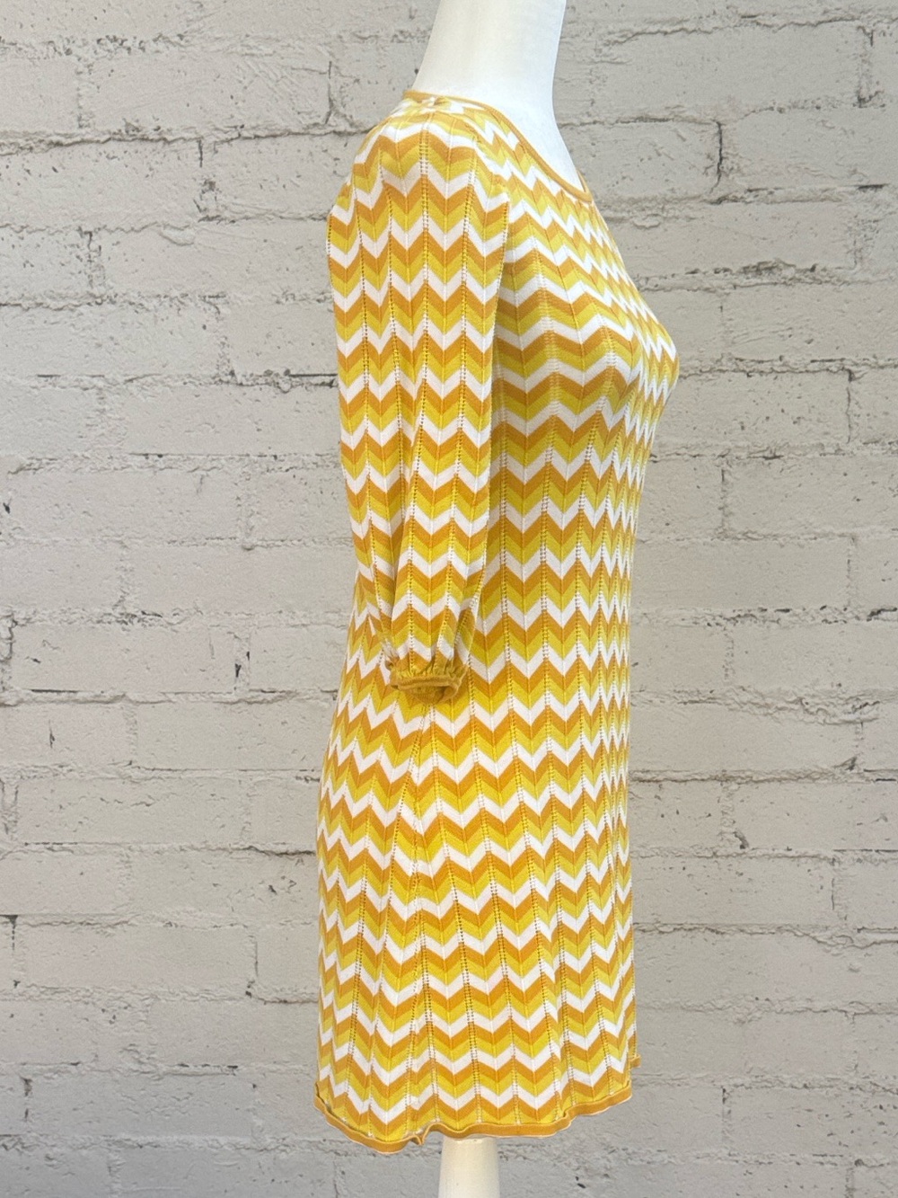 Alice + Olivia Yellow Chevron Pointelle Knit Mini Dress Size XS - Picture 2 of 7